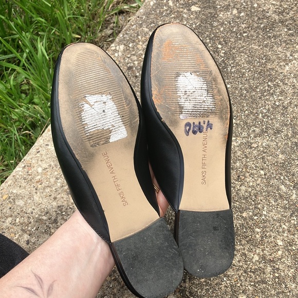 Saks Fifth Avenue black leather slip-on mules with gold metal detail - Picture 3 of 5